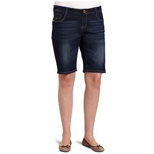 🎈2 for $8🎈Dark denim Bermuda shorts, size 6